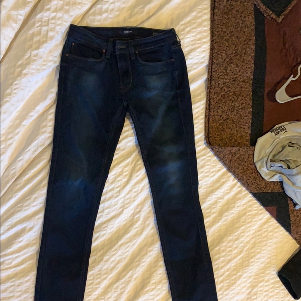 Fidelity Mid-Rise jeans
